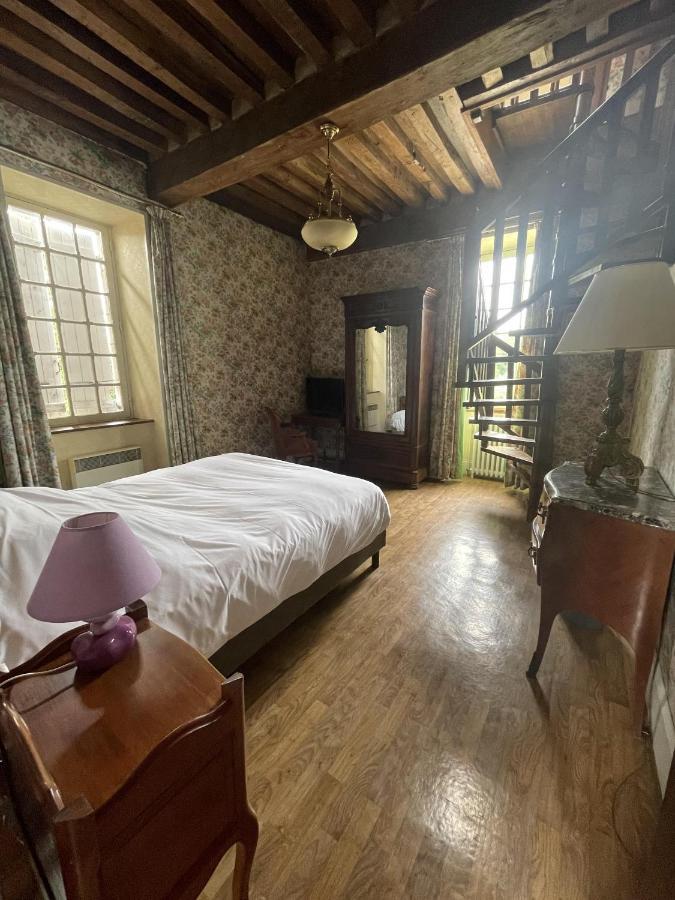 נווי סן ג'ורג' Chateau De La Berchere חדר תמונה